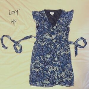 Loft Blue Floral Pattern Mini Dress 4P